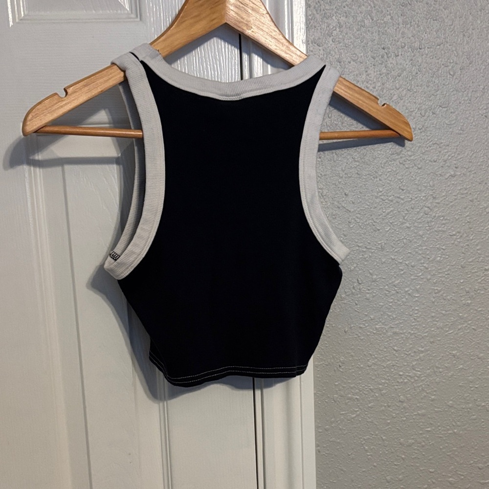 Pacsun Butterfly Cropped Razorback RibbedTank Top Size Small - Picture 3 of 5